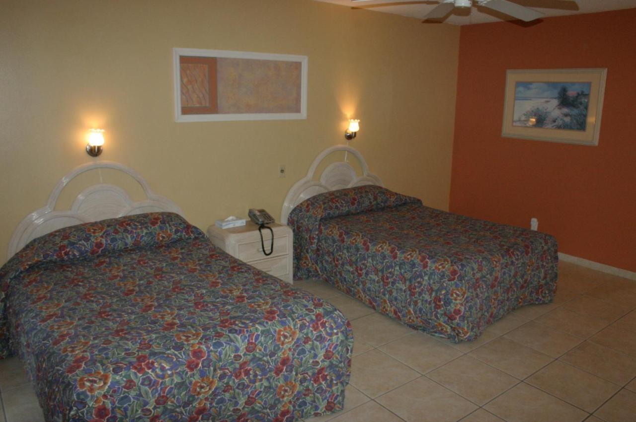 Bell Channel Inn Hotel Freeport Room photo